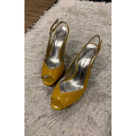 MARC FISHER Vendra Leather Heels 8.5 - Picture 3 of 8